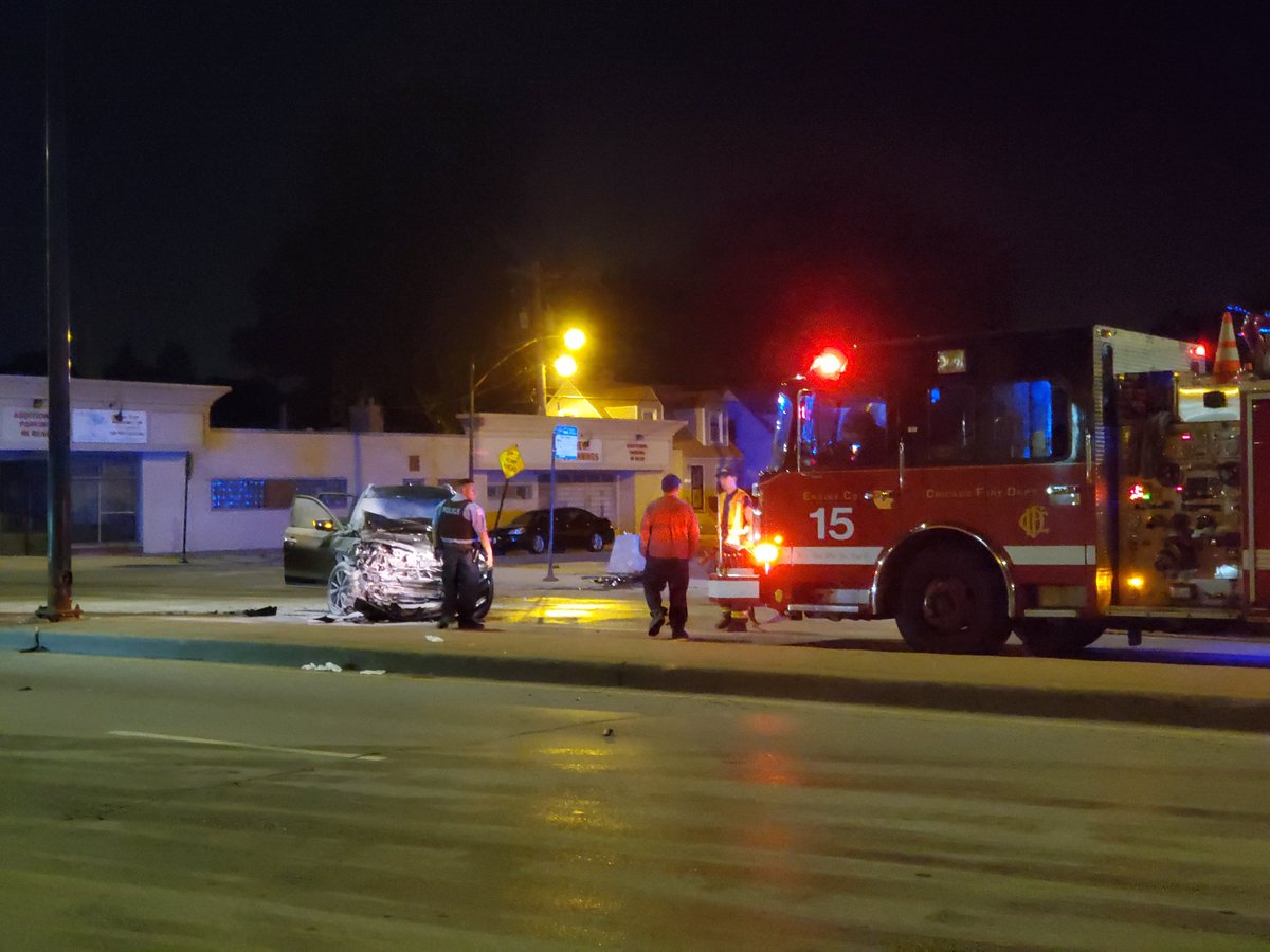 Chicago police and fire on scene for a major vehicle crash on 79th and Homan, crews are   cleaning the scene up. Chicago     