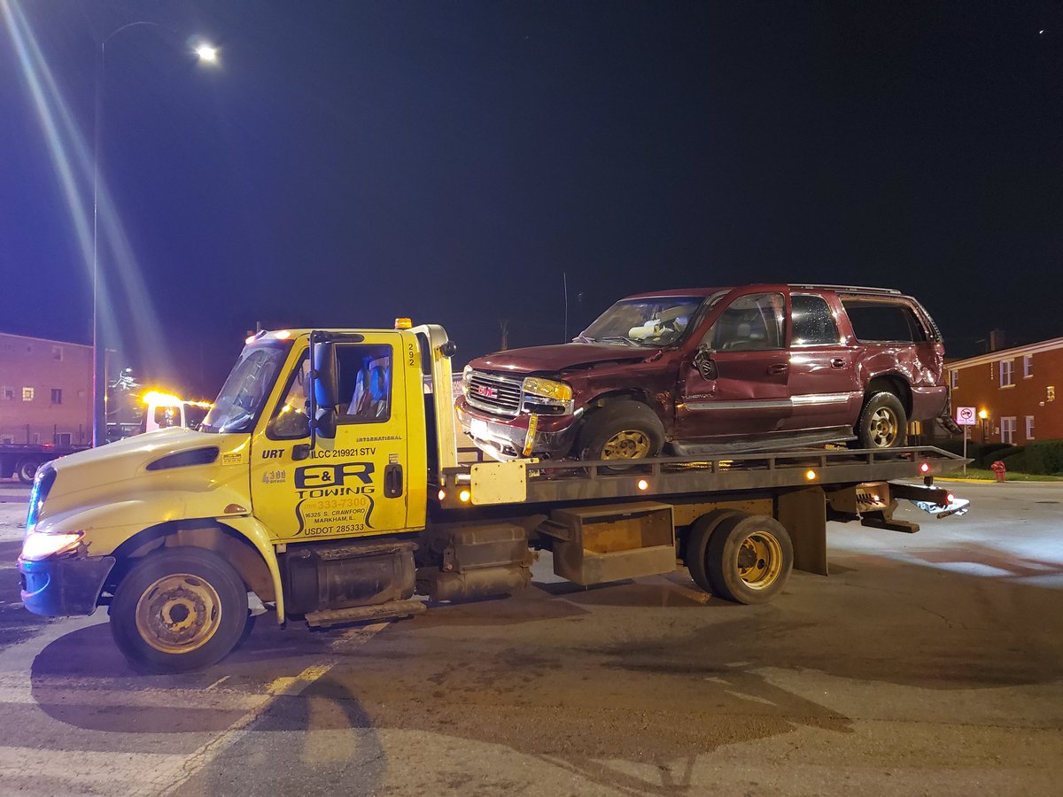 Chicago police and fire on scene for a major vehicle crash on 79th and ...