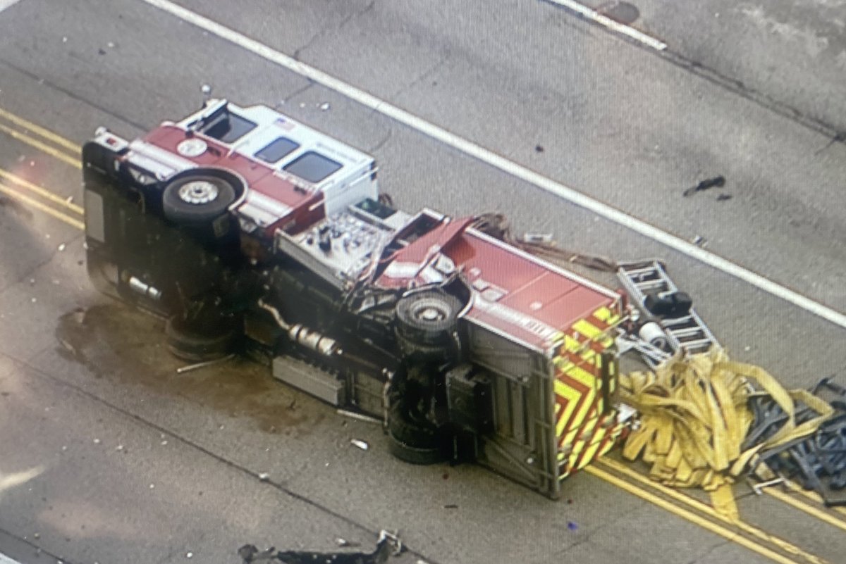 Palatine - Rollover crash involving a Palatine fire engine & a van blocks the intersection of Palatine Rd &amp; Quentin. Haven't heard if anyone was injured or not, but there is significant damage to both vehicles