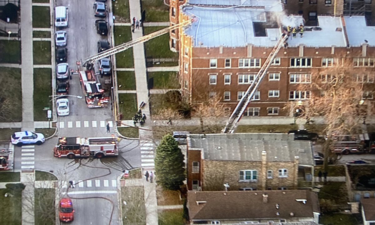 AuburnGresham - Crews working on an apartment fire at 78th & Laflin