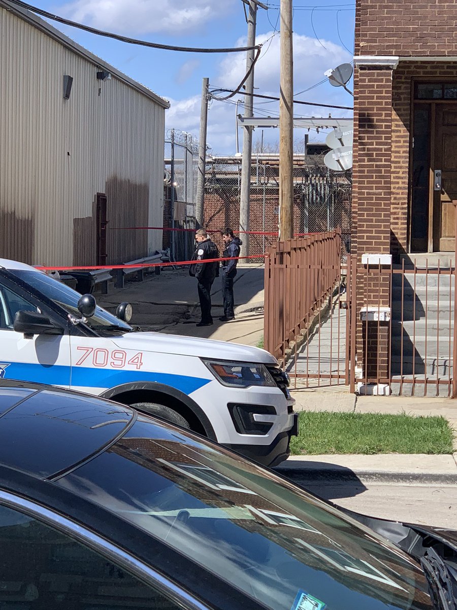 April 14, 2022. Chicago police investigate a homicide of a teen in the 3600 block of West Flournoy, Homan Square neighborhood, West Side. The 14-year-old was found lying in an alleyway with a gunshot to his head 