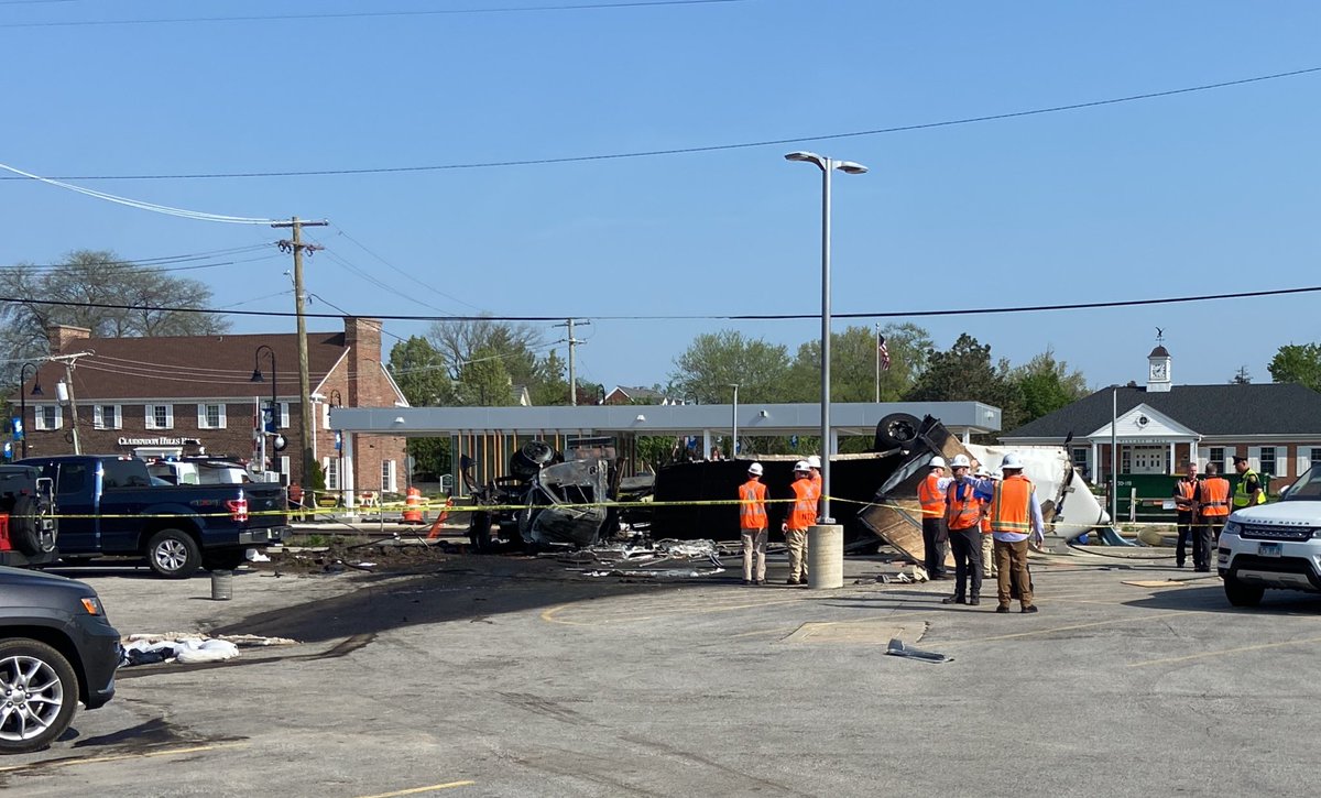 NTSB investigators at the scene in Clarendon Hills where one woman was killed after the METRA train she was in collided with a delivery truck stuck on the tracks. The truck driver and his passenger jumped out seconds before impact. They weren't hurt