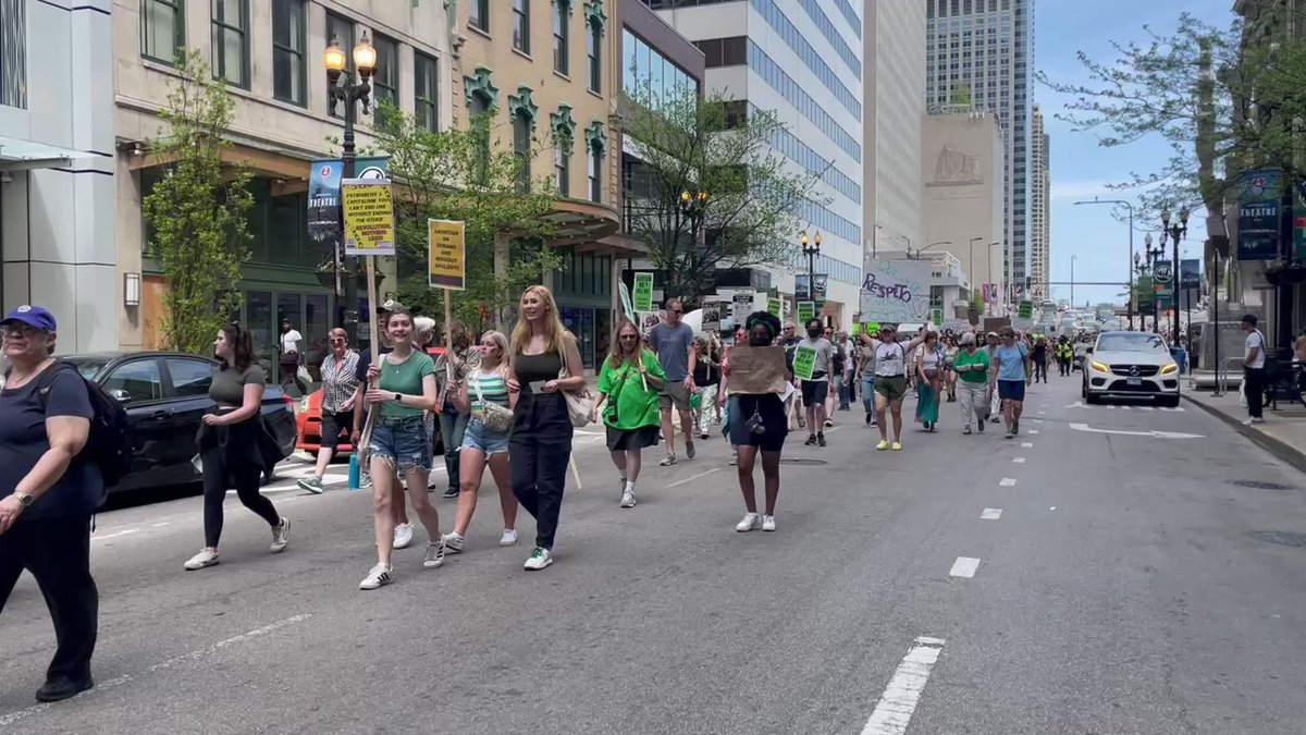 Protesters on the move down Randolph.I'm near the end of the crowd in this clip, there are plenty of people in front of me