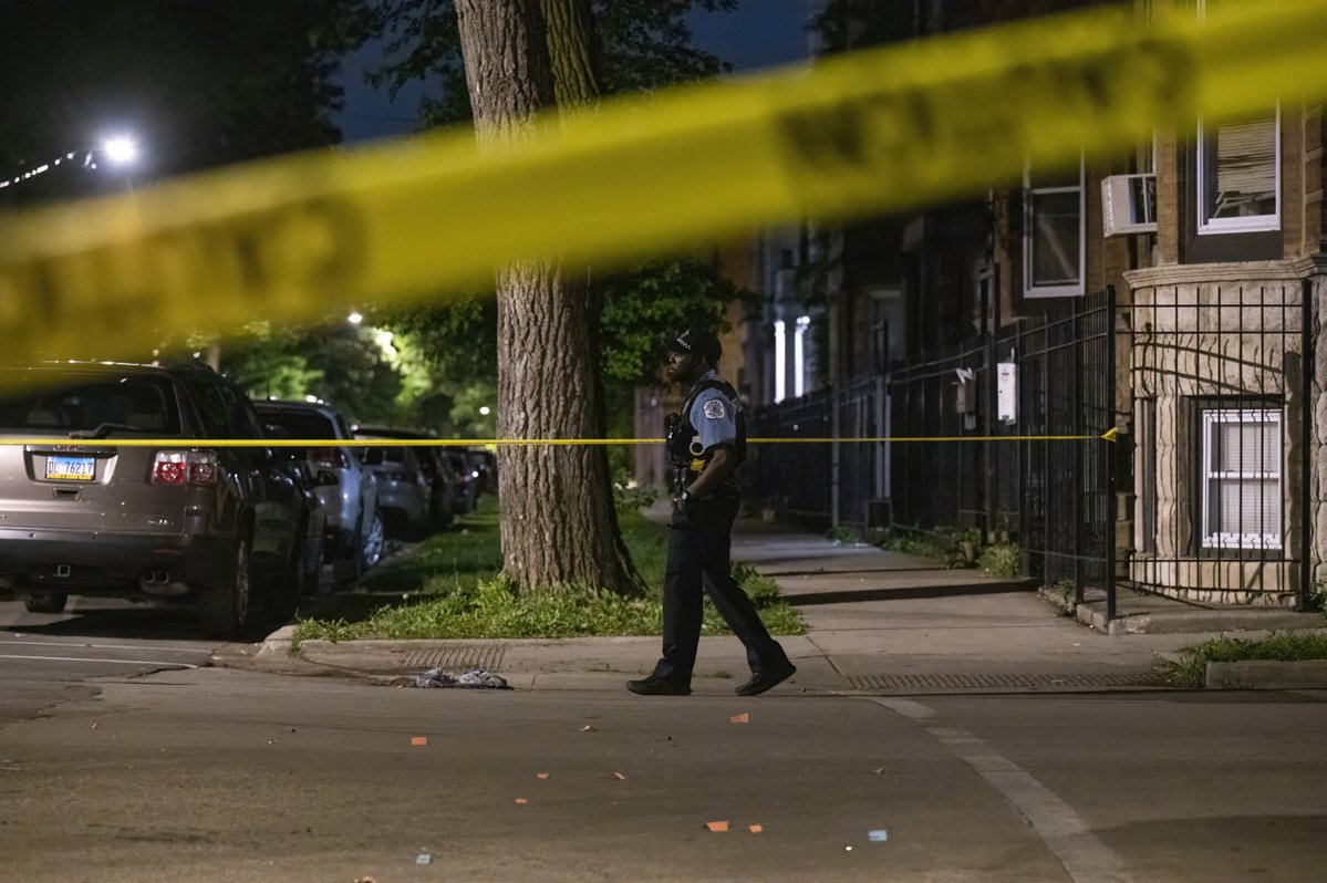 PHOTOS: 4 wounded in Lawndale shooting