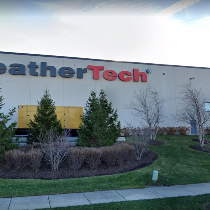 Police say the suspect is in custody. : Illinois WeatherTech warehouse shooting injures 3 Three people were shot early Saturday morning at a WeatherTech facility in Bolingbrook, Illinois. Police said the victims' conditions were not immediately known