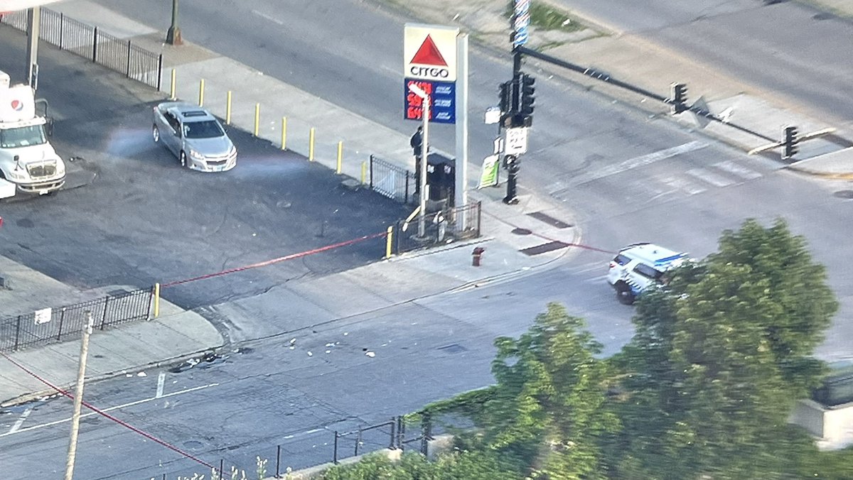 CTA Red Line trains are bypassing the 63rd Street stop after a man was stabbed during an altercation early this morning. The wounded man made it to Yale south of 63rd before collapsing. He was later pronounced dead at an area hospital. More at