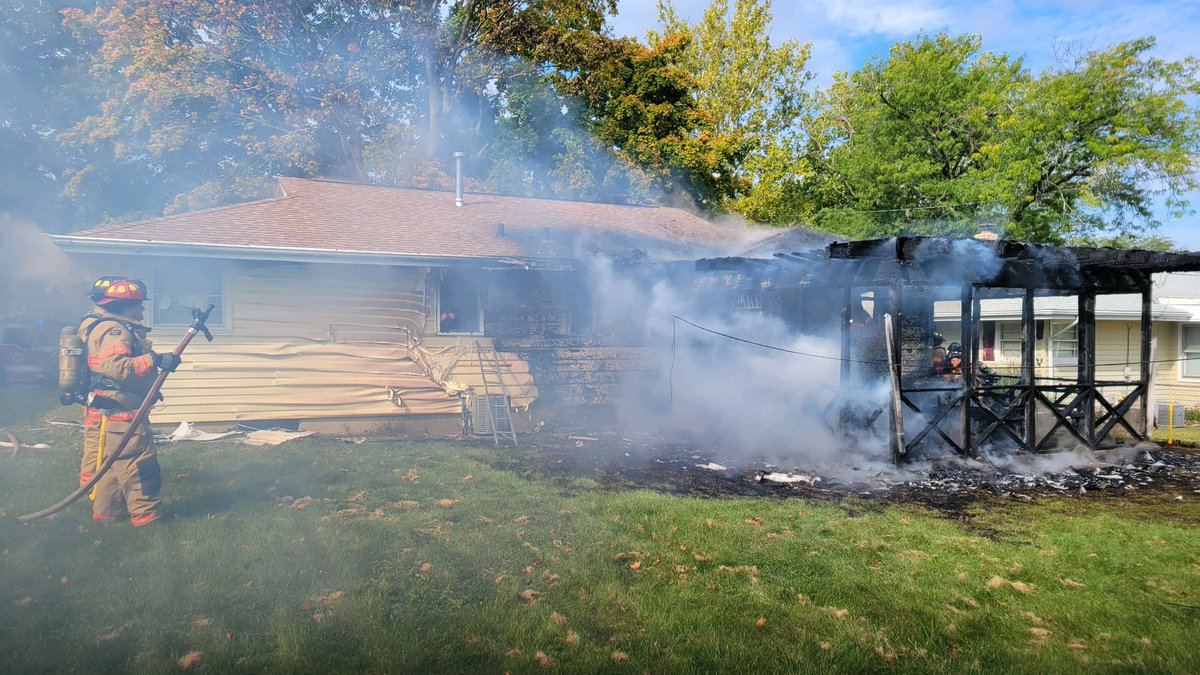 @RockfordFire is on scene of a structure at 800 Emerson Drive