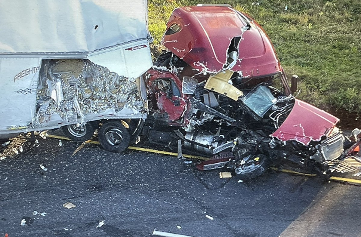 Heavy recovery equipment is getting into position to begin the long & complex task of clearing the aftermath of a two semi crash SB on I-55 just past I-80. Area roads remain jammed while SB 55 remains closed at 80 and drivers are diverted. s at