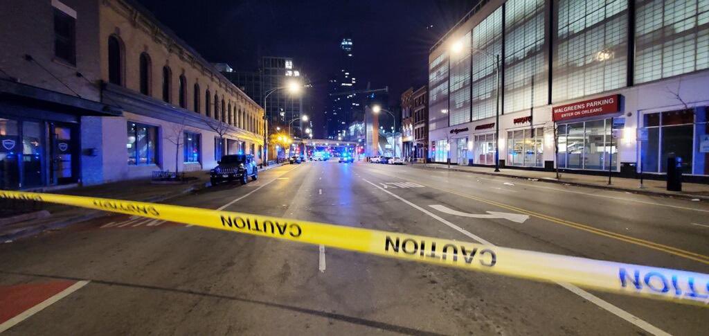 River North shooting @ Chicago/Orleans. Police say shots fired in front of Hush. 4 victims. 1 dead. 1 security guard shot in arm. 2 shot and self-transported to hospital. Firearms recovered at scene, arrest made. Investigation continues