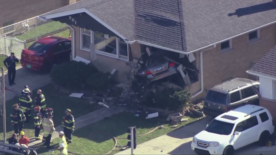 Elderly couple ID'd as victims after their car crashed into a Park Ridge home