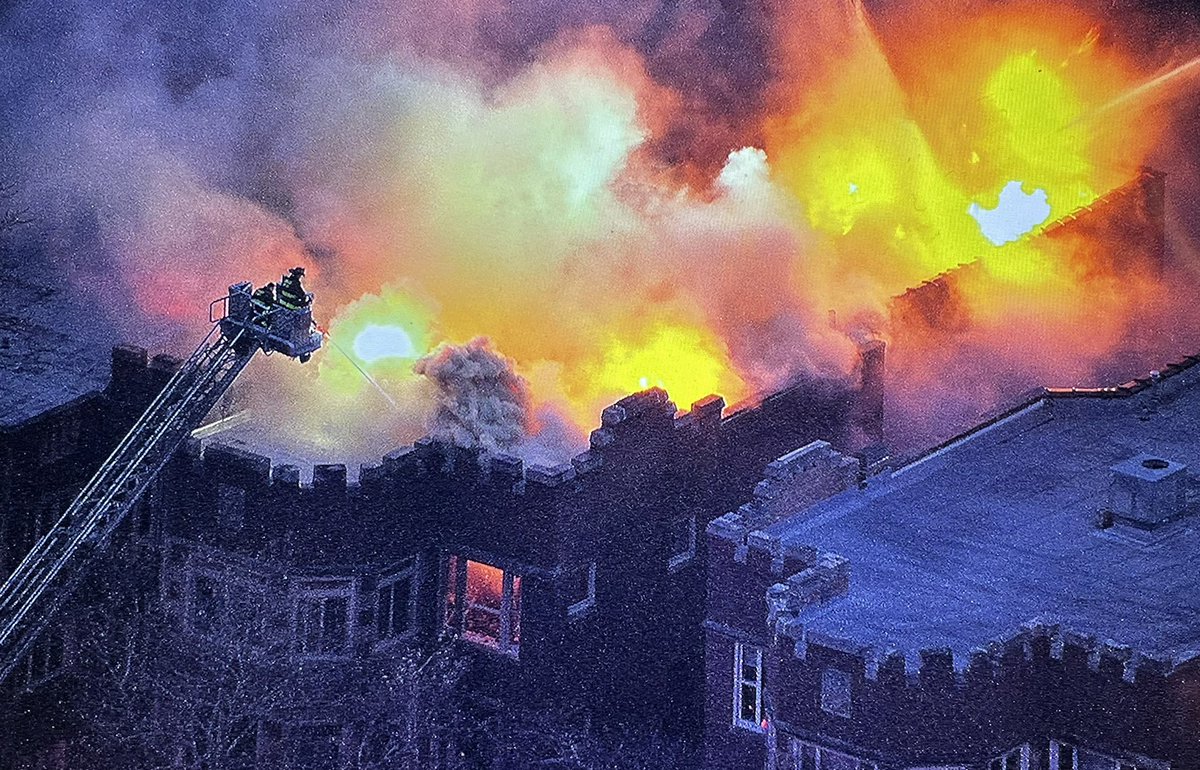 A 3-11 alarm fire is burning through a 4 story apartment building at 5130 S Kenwood in Hyde Park. The massive response brings 250 firefighters & 90 pieces of equipment to the scene. 1 occupant has been critically hurt.