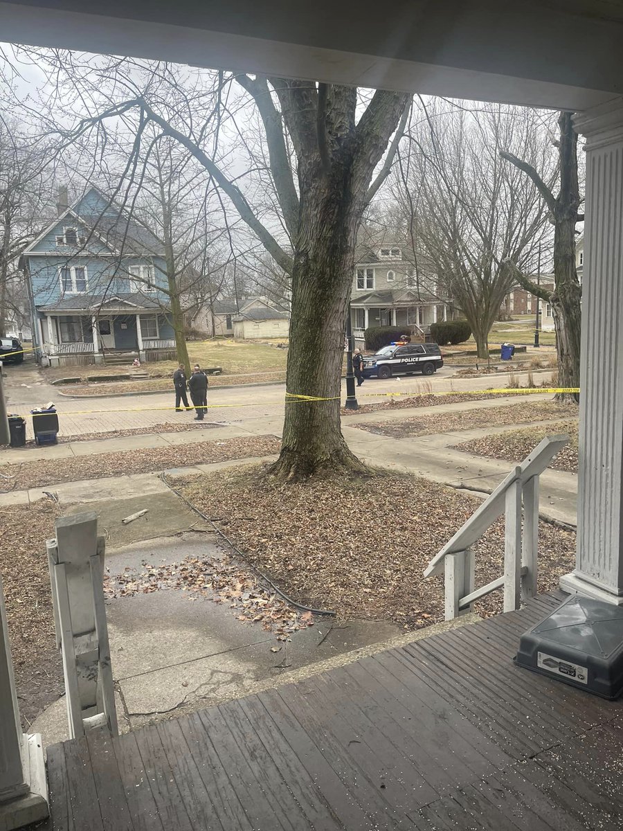 Decatur Police confirmed officers responded to a shooting in this area. The police are currently on the scene at Main and Haworth in Decatur, investigating an incident