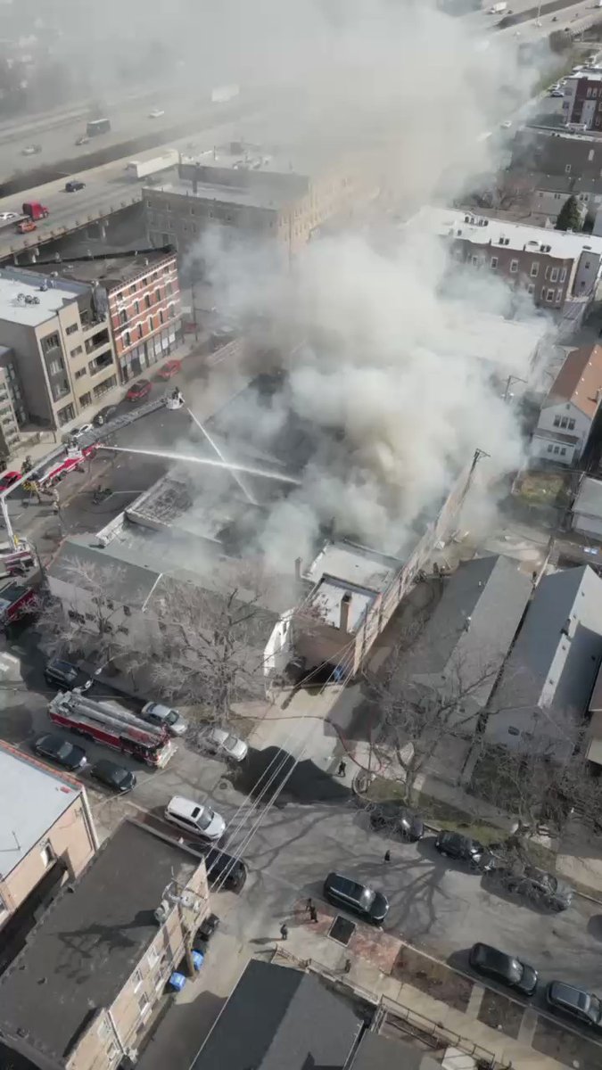 Chicago  CFD continues to work the 2-11 alarm fire in the 2900 block of south Archer Some traffic gapers on the Stevenson Expy as smoke drifts in that direction