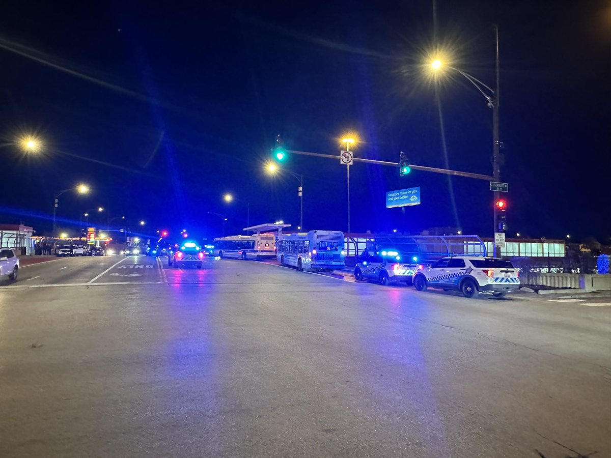 79/Red Line: got one in custody with  a weapon recovered from the CTA tracks, the caller lied and said 6 ppl were shot, no one was shot. Chicago  Current situation on the 79th red line station 