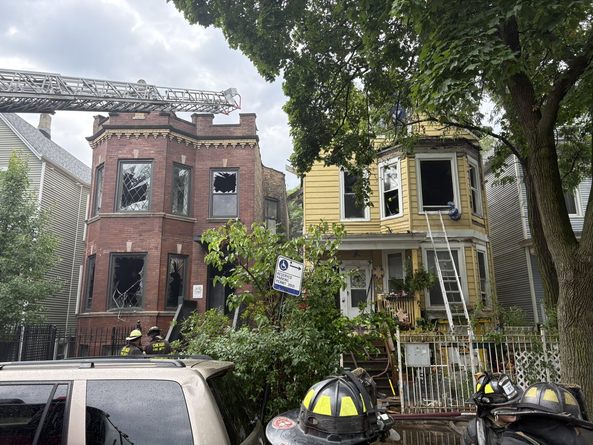 3651 Palmer. Medical call turned into 2 11 fire.  One exposure at 3653