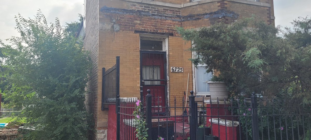 Building collapse response at 6725 S Loomis has been secured; no injuries or transports; building was vacant