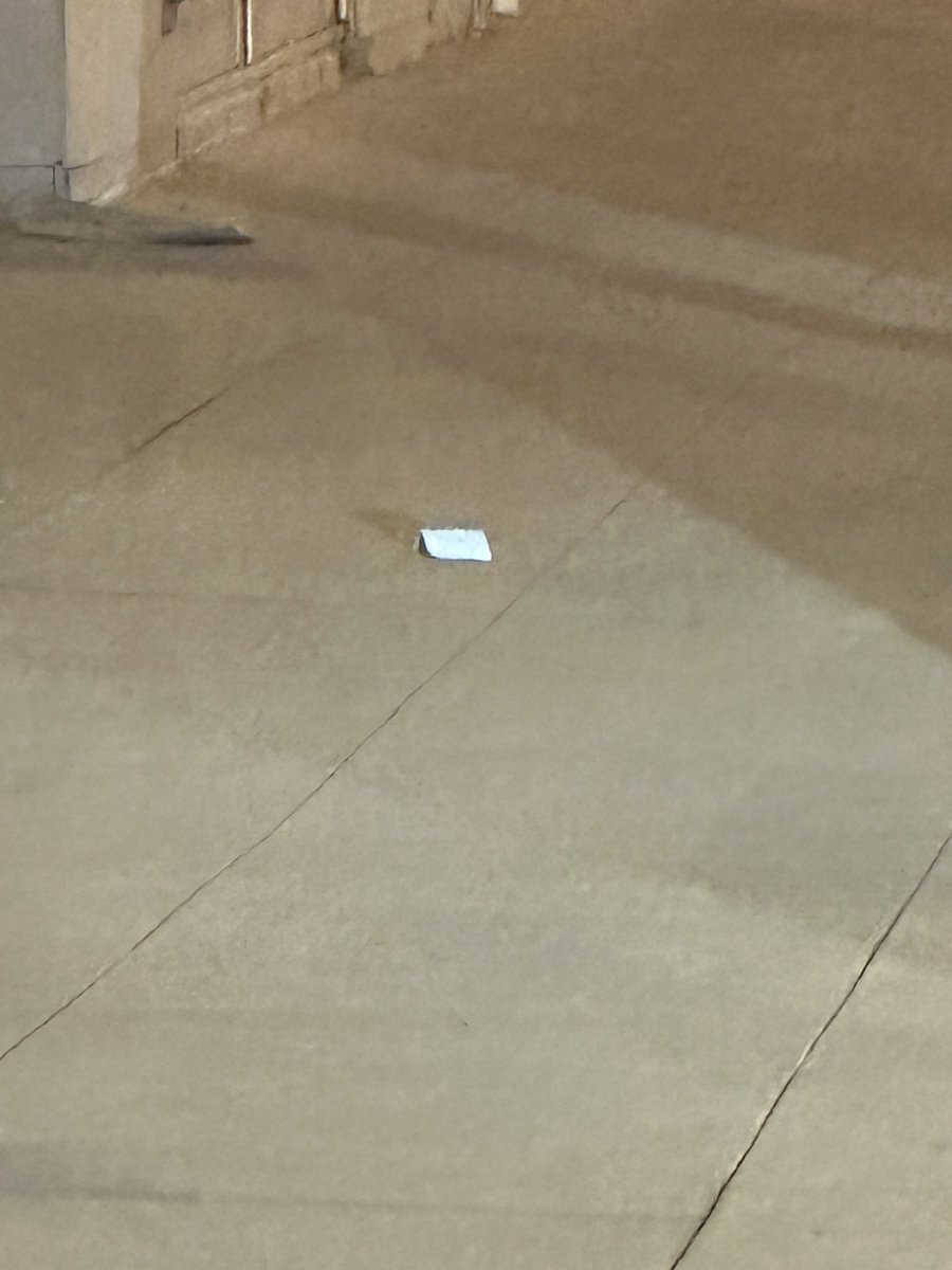 Washington & Wabash TEEN SHOT Chicago Police are investigating a shooting that left a teen wounded downtown during a “Teen Trend” tonight. 