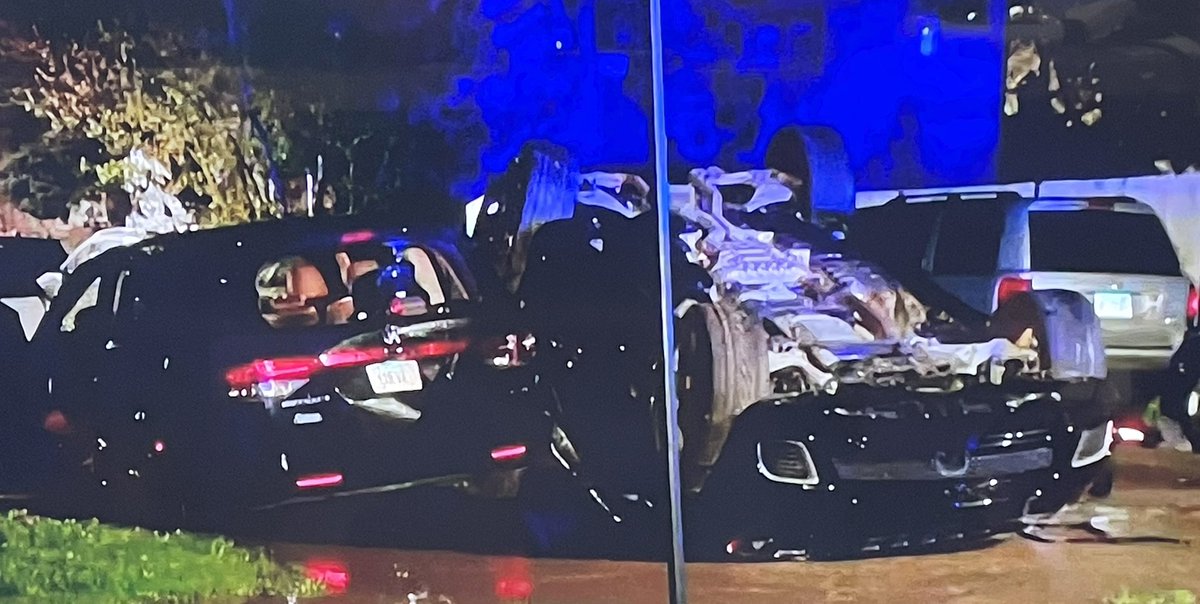 Per CPD, an SUV ran a stop sign at 52nd & Hermitage & hit a marked CPD squad around 4:14 am. Impact damaged a fire hydrant, breaking the valve seal at the main, flooding the street. 2 officers in fair condition, 6 in the SUV with non life-threatening inj’s