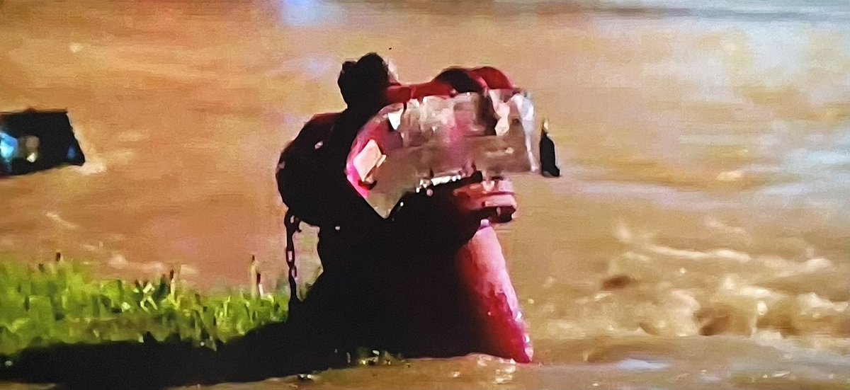 Per CPD, an SUV ran a stop sign at 52nd & Hermitage & hit a marked CPD squad around 4:14 am. Impact damaged a fire hydrant, breaking the valve seal at the main, flooding the street. 2 officers in fair condition, 6 in the SUV with non life-threatening inj’s