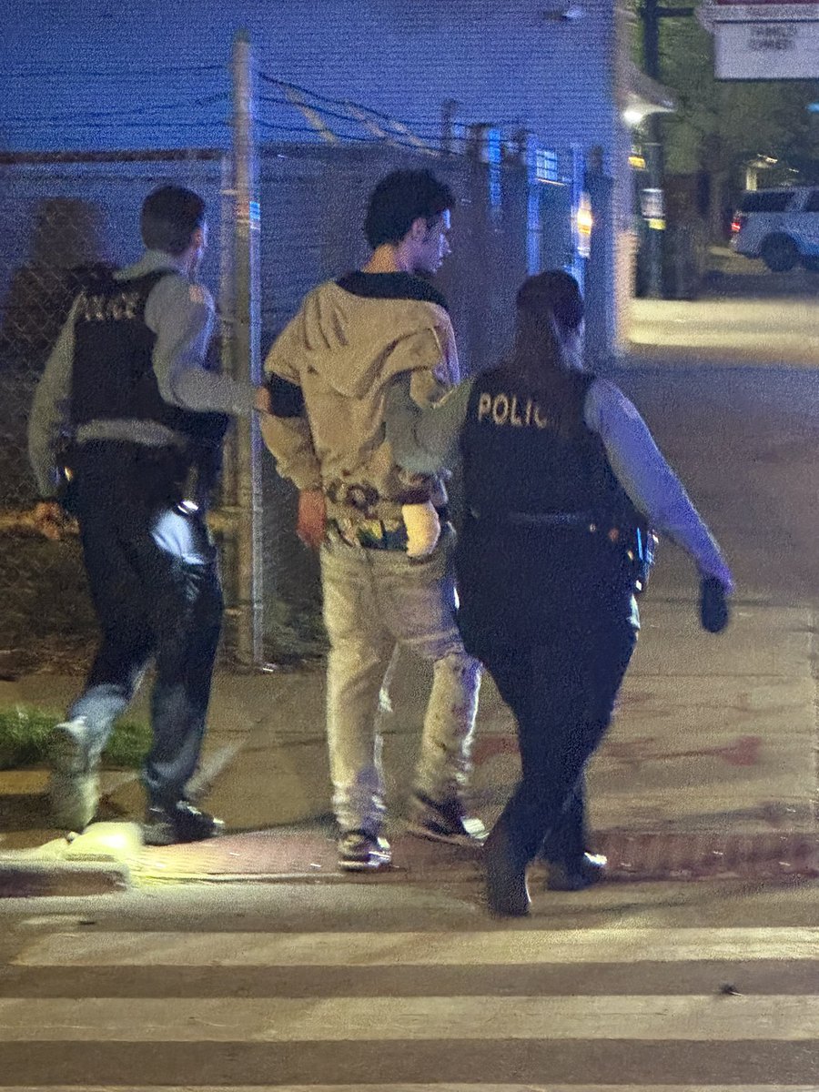 47th & Mozart  CPD 10-1 SHOTS FIRED.  Chicago Police & COPA are investigating after officers were shot at by a suspected Two-Six gang member during a pursuit, causing them to return fire. The incident started around 1:12am, CPD Tactical Officers from the 9th47th & Mozart CPD 10-1. 