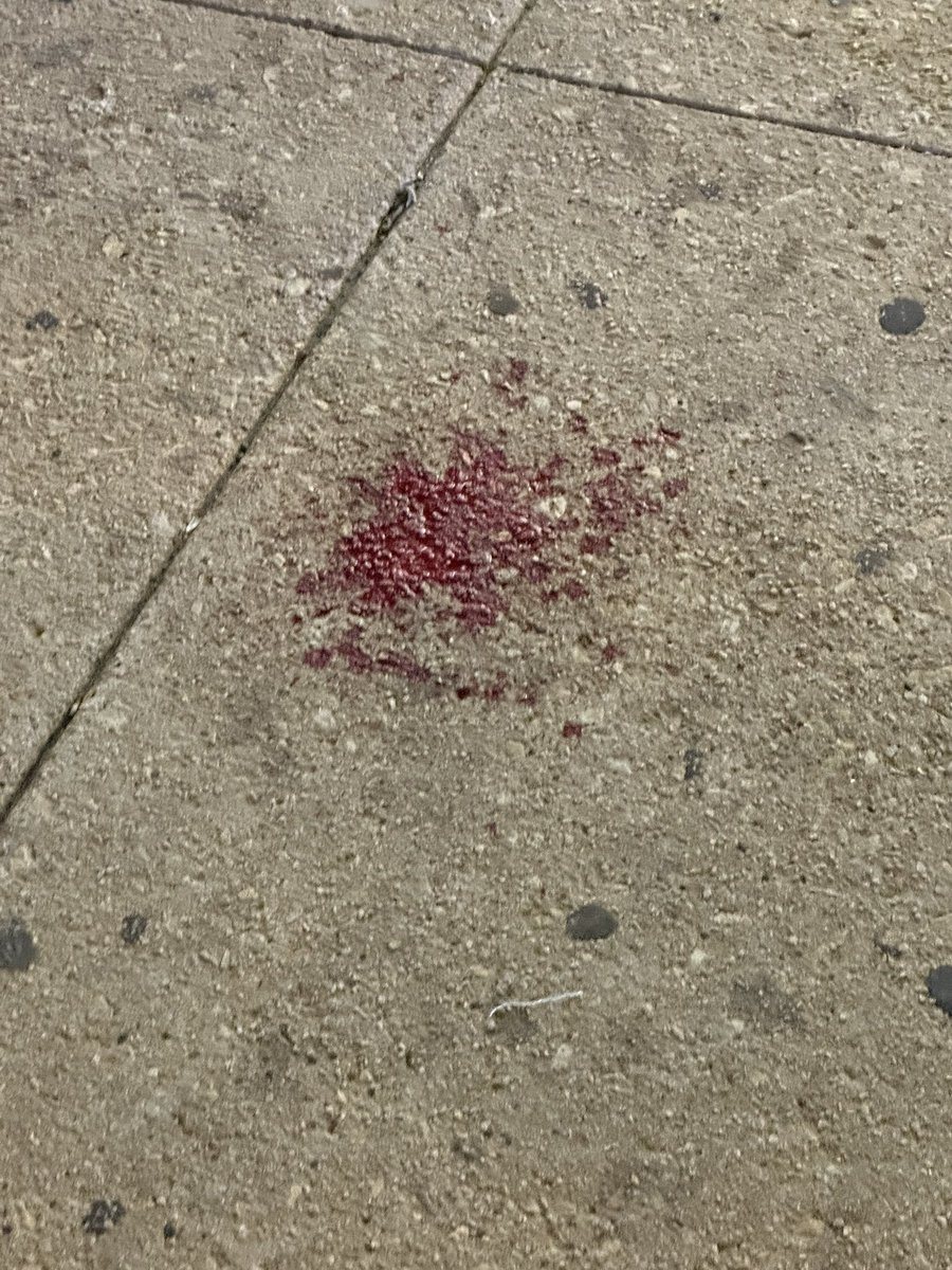 87th & Racine  PERSON SHOT Chicago Police are investigating a shooting that left a male wounded in Family Dollar Parking lot. 