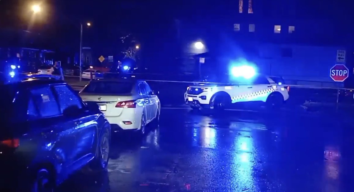 Ferdinand & Lamon MALE SHOT & KILLED Chicago Police are on scene investigating a shooting that left a man dead tonight out west. The shooting occurred around 7:59pm, Officers responded to calls of shots fired and a person shot. 