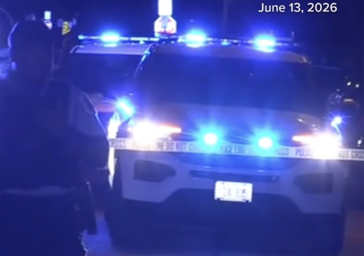 65th & Hermitage 3 PPL SHOT, 2 KILLED.. Chicago Police are investigating a deadly triple shooting that left 2 males dead in Englewood overnight. The shooting occurred around 12:49am, Officers responded to calls of multiple ppl shot 