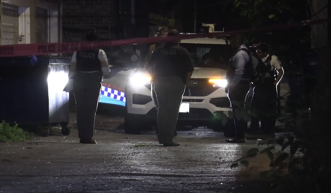 80th & Carpenter TEEN SHOT & KILLED.. Chicago Police are investigating a shooting that left a teenage boy dead late last night. The shooting occurred around 11:30pm, Officers responded to calls of a person shot in an alley.