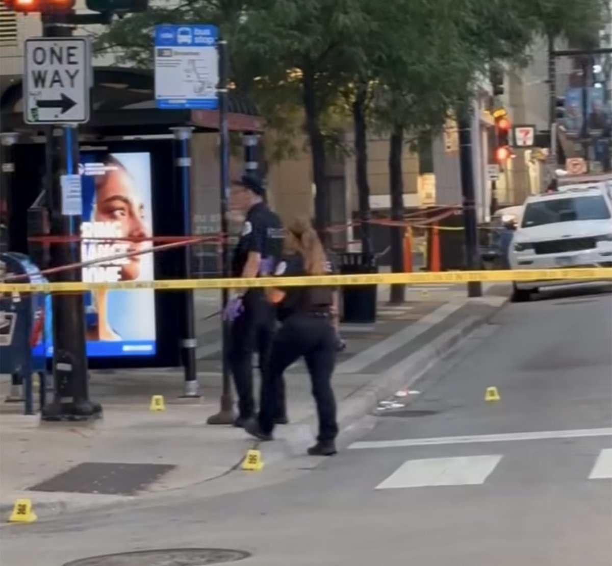 State & Illinois 2 PPL SHOT, 1 KILLED Chicago Police are investigating a double shooting that left a man dead Downtown overnight. The shooting occurred around 3:20am, officers responded to calls of shots fired and 2 ppl shot. 