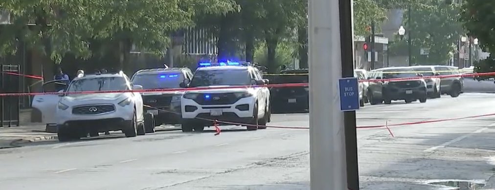 79th & Chappel  2 OFFICERS/ SUSPECT SHOT Chicago Police & COPA (Civilian Office of Civilian Accountability) are investigating a Police-involved shooting that left 2 CPD officers wounded, and a suspect in critical condition.  