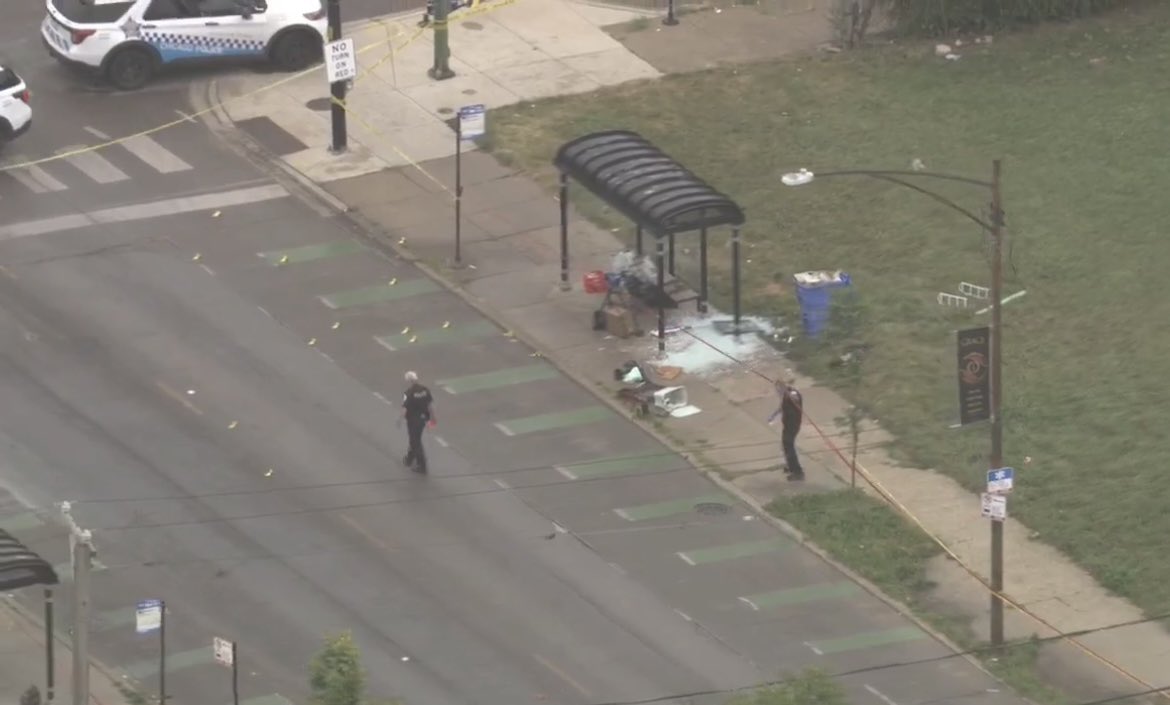 16th & Homan 2 PPL SHOT, 1 KILLED Chicago Police are on scene for a deadly shooting that left an  bystander wounded, and a man dead at a west side bus stop.  